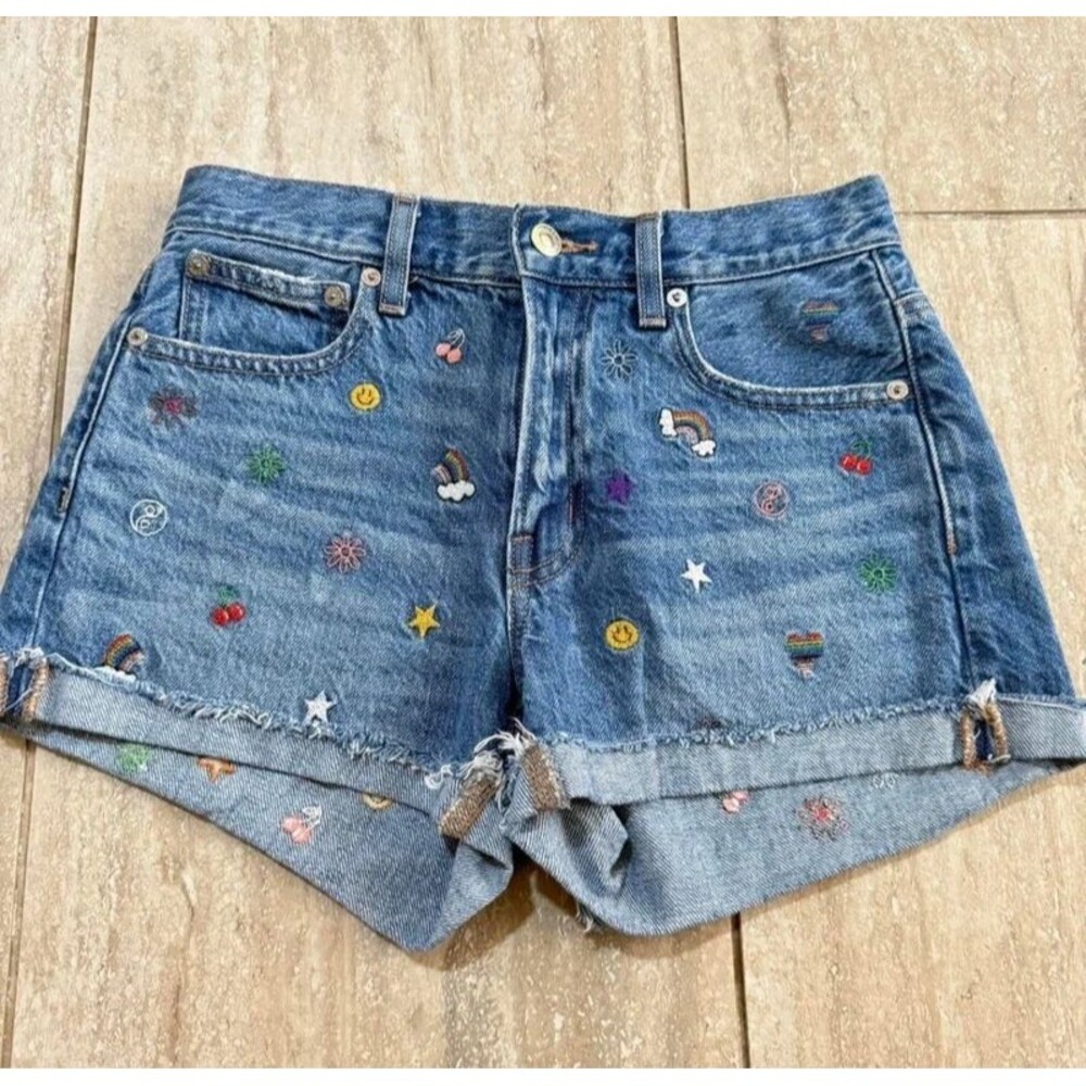 AE High Rise 90s Boyfriend Denim Shorts Embroidered Rainbow Smiley Kidcore Sz 00